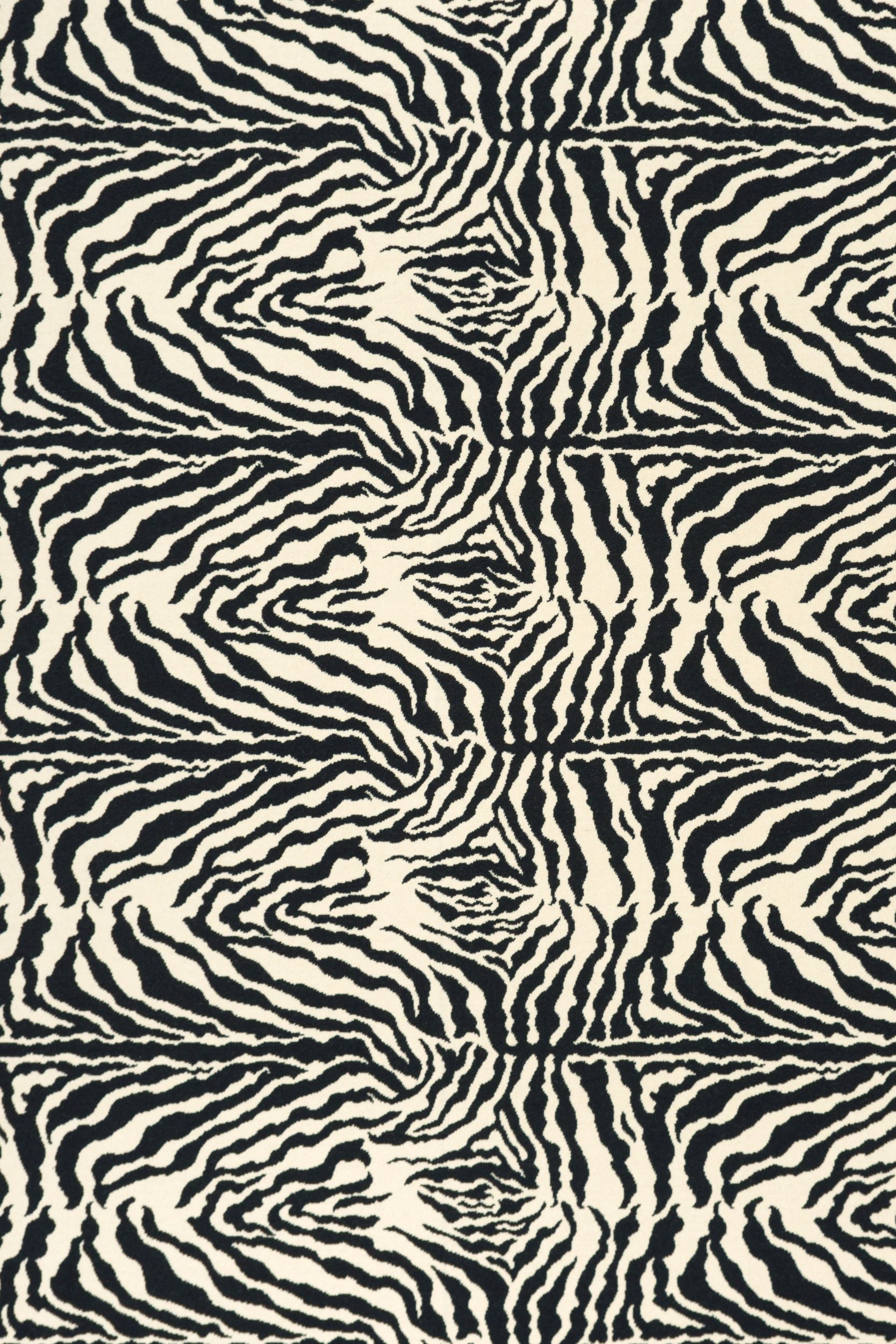 #color_203 Black/White
