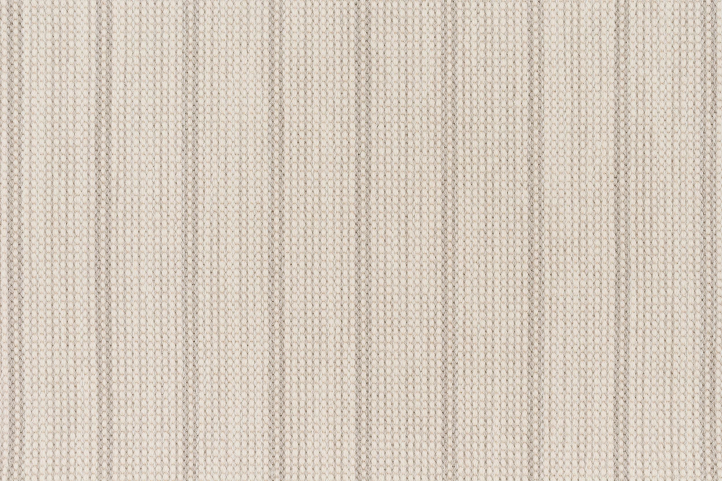 #color_23 Linen