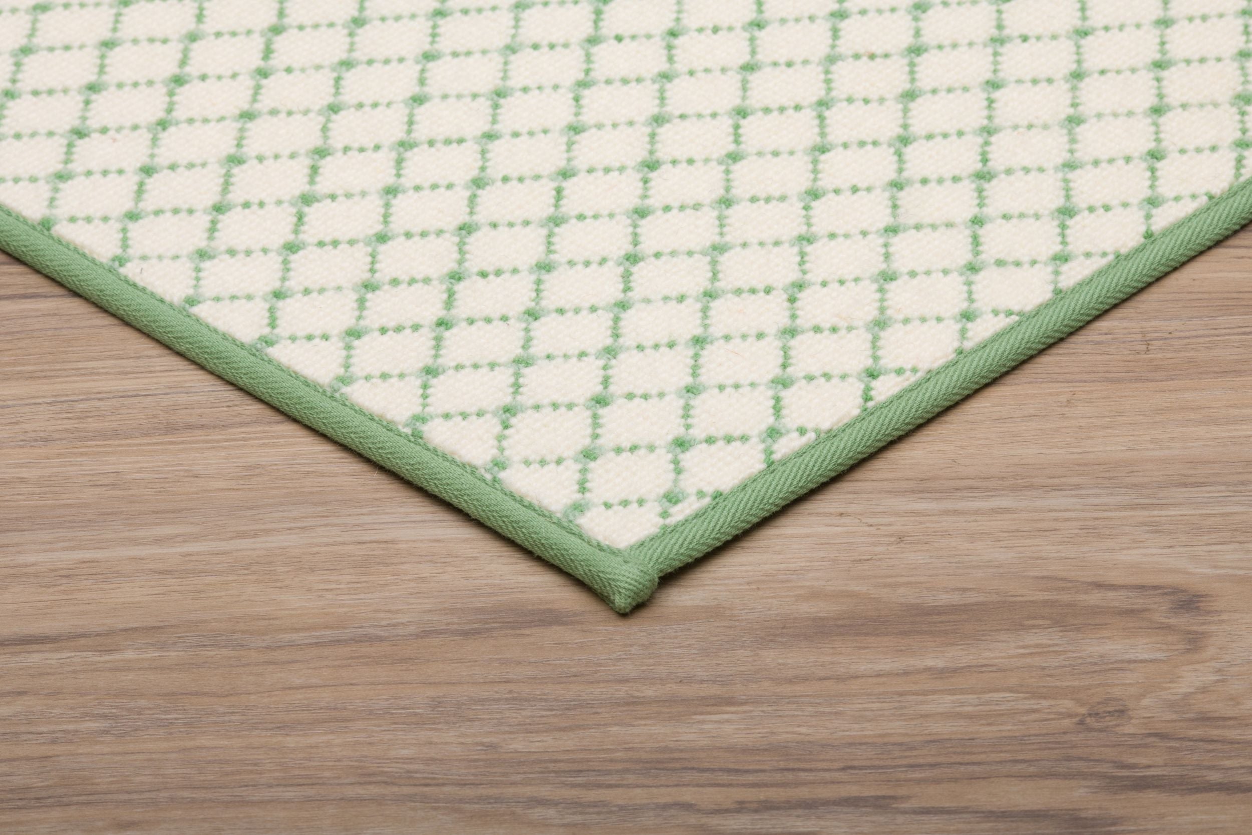 #color_1109 Green/Green/Wh