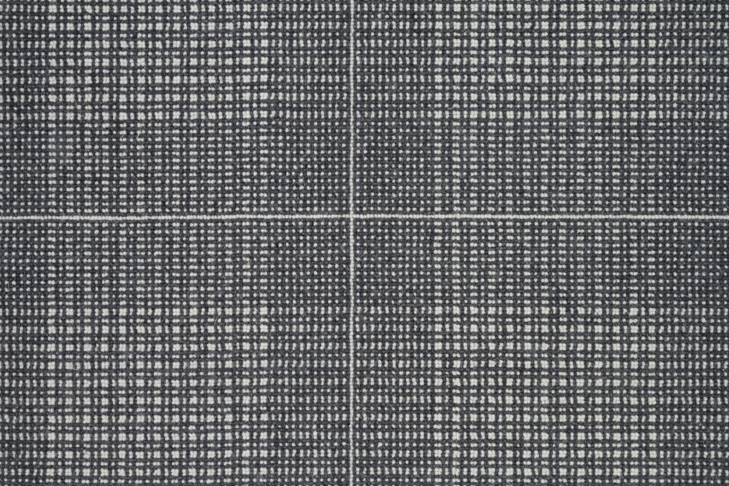 #color_62 Charcoal/Pearl