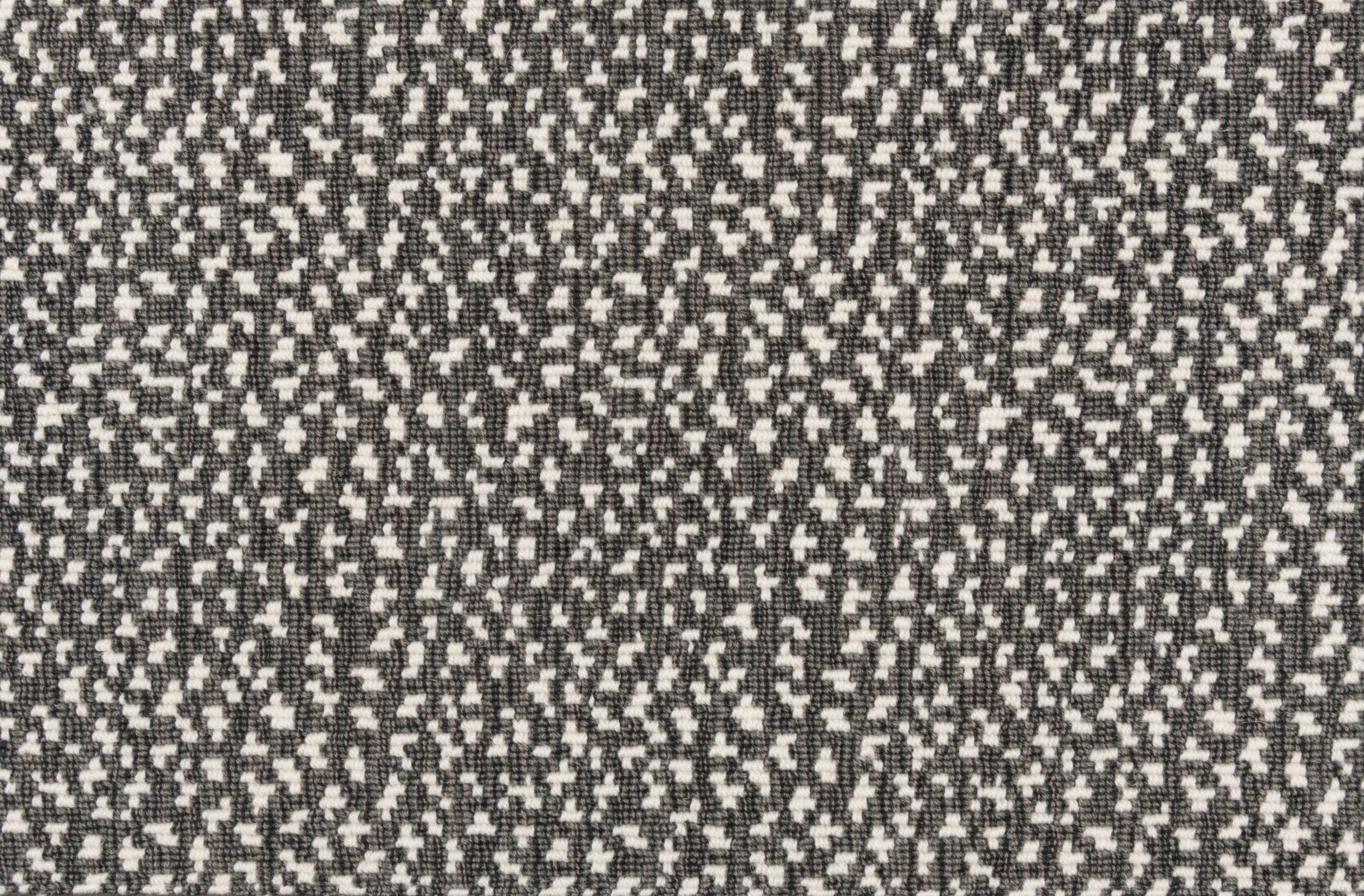 #color_18 Ebony
