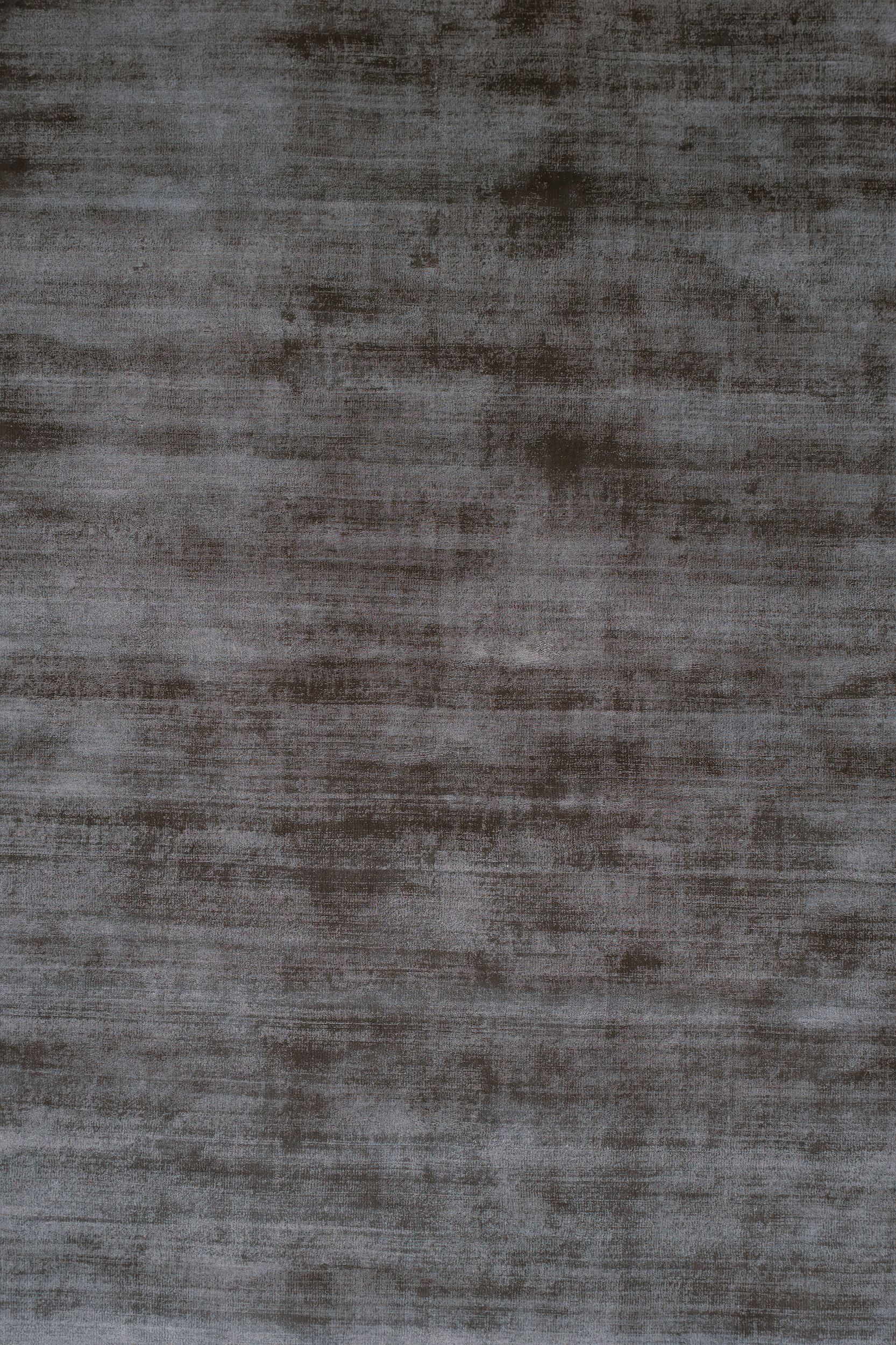 #color_44 Iron