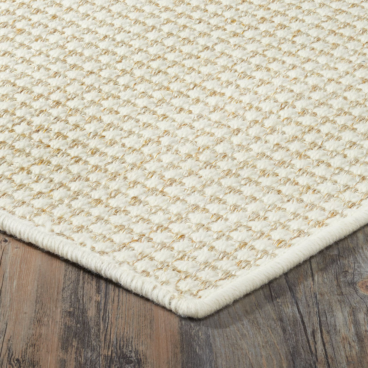EXW_OATWIDE2592_SERG_1200x1200