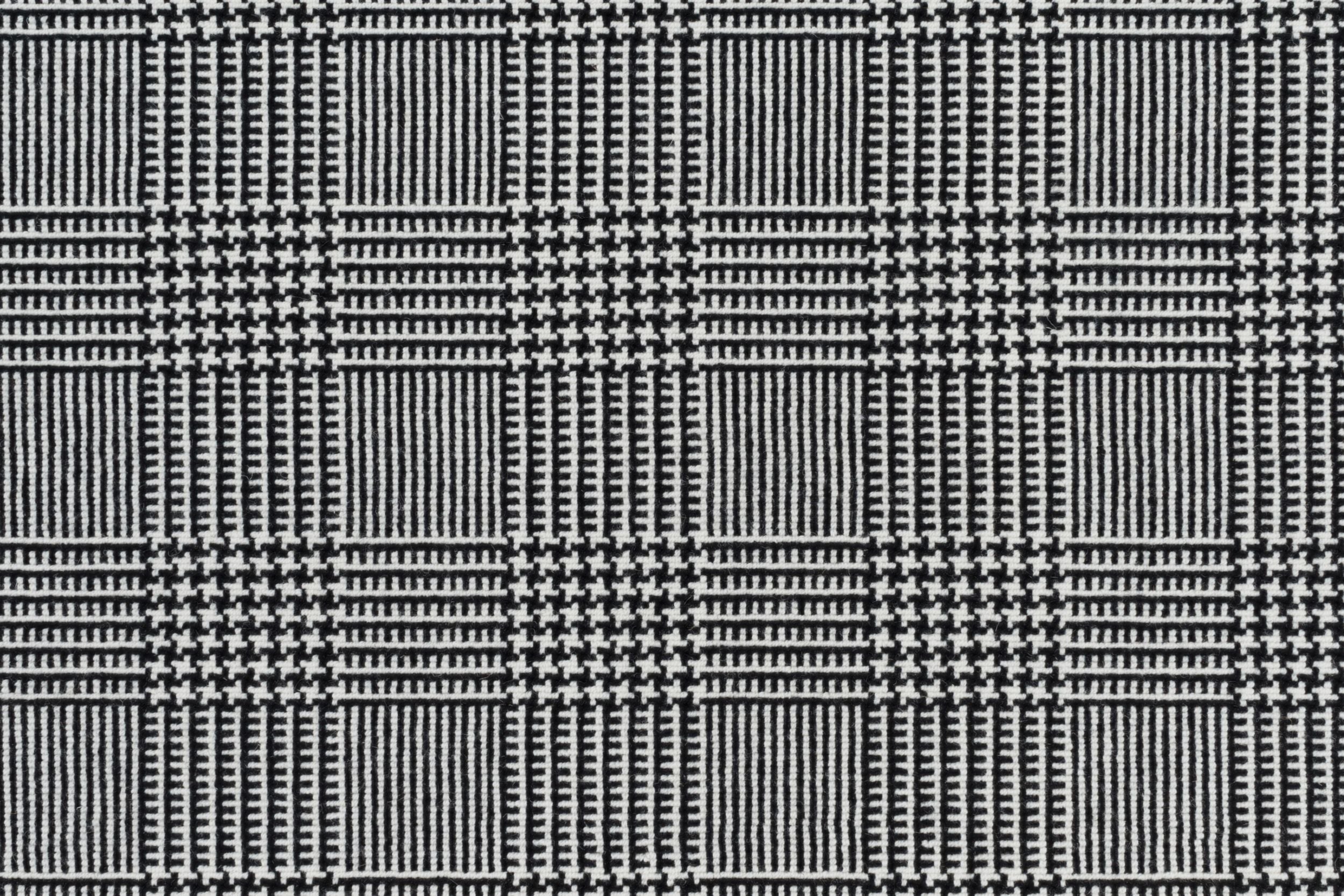 #color_410 Black