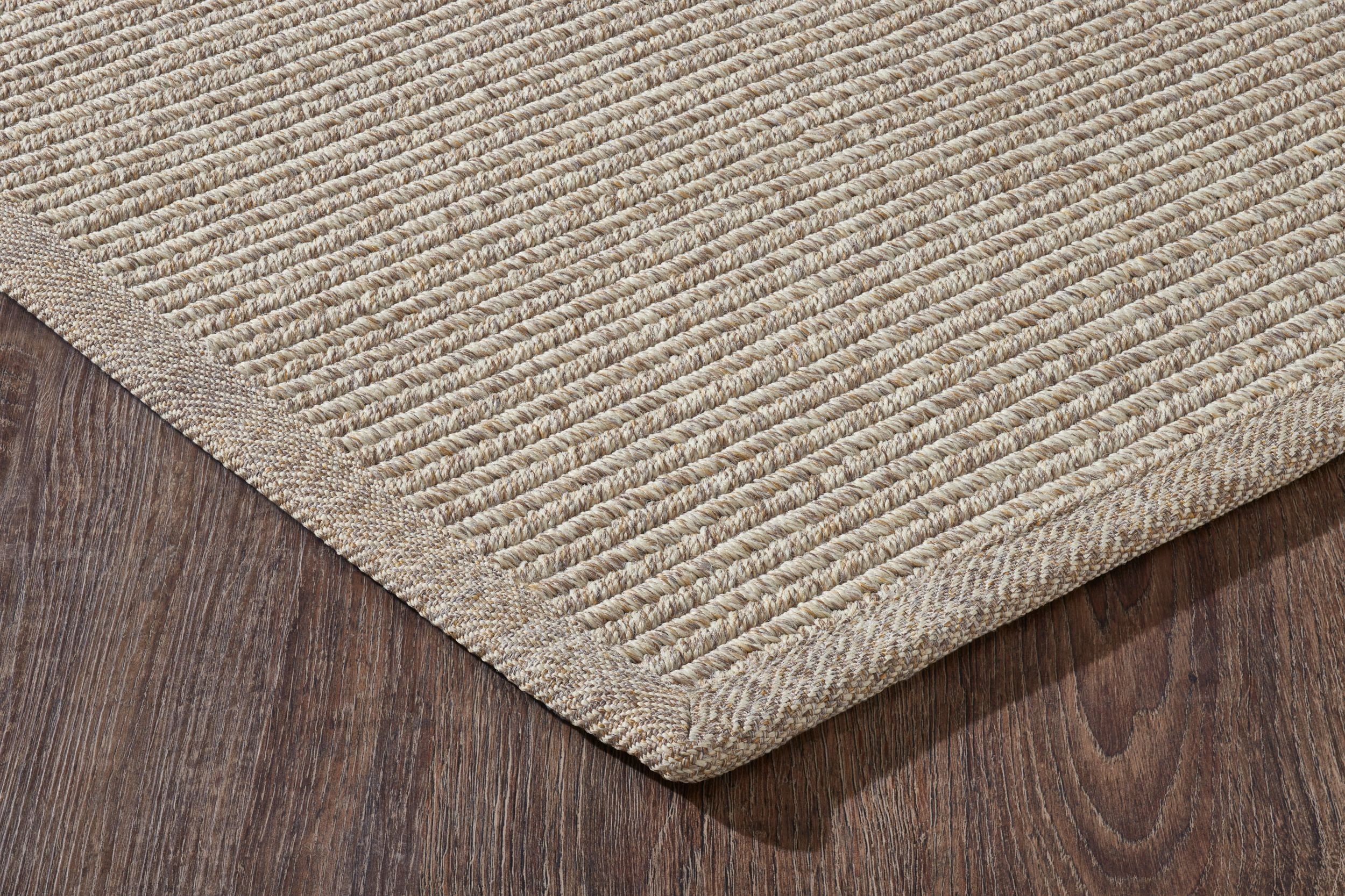 #color_13 Sand