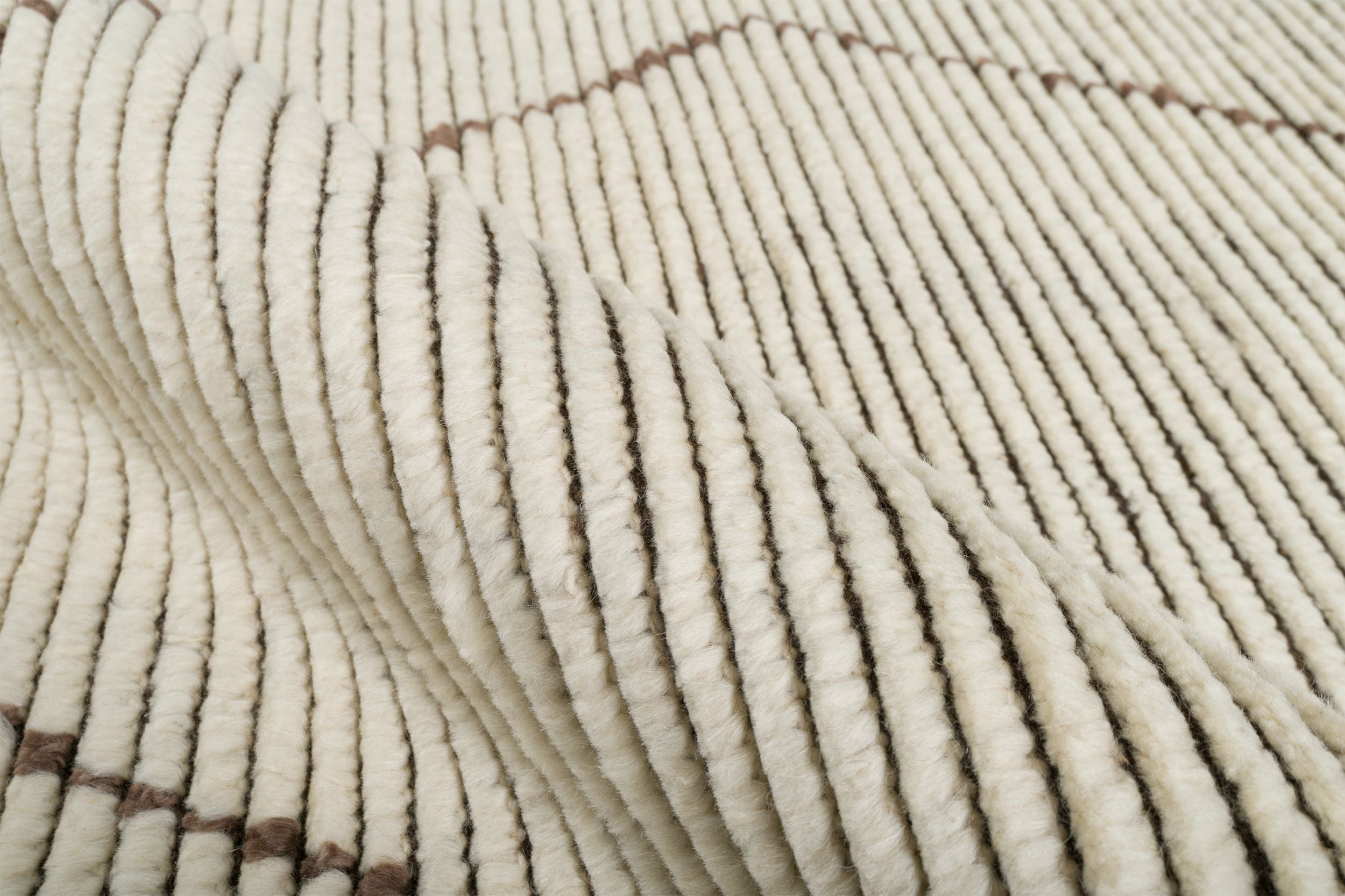 #color_White / Brown