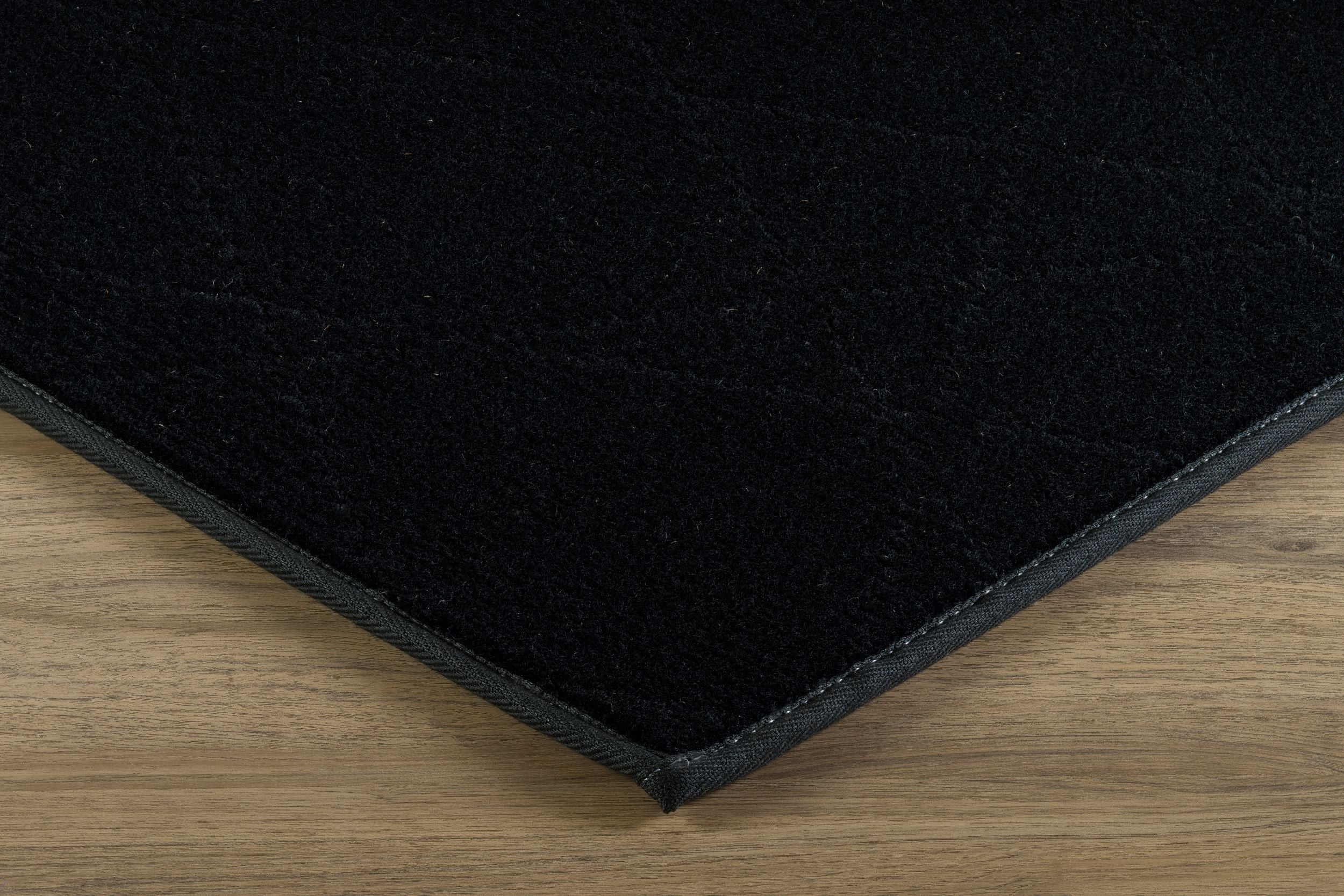 #color_54 Black