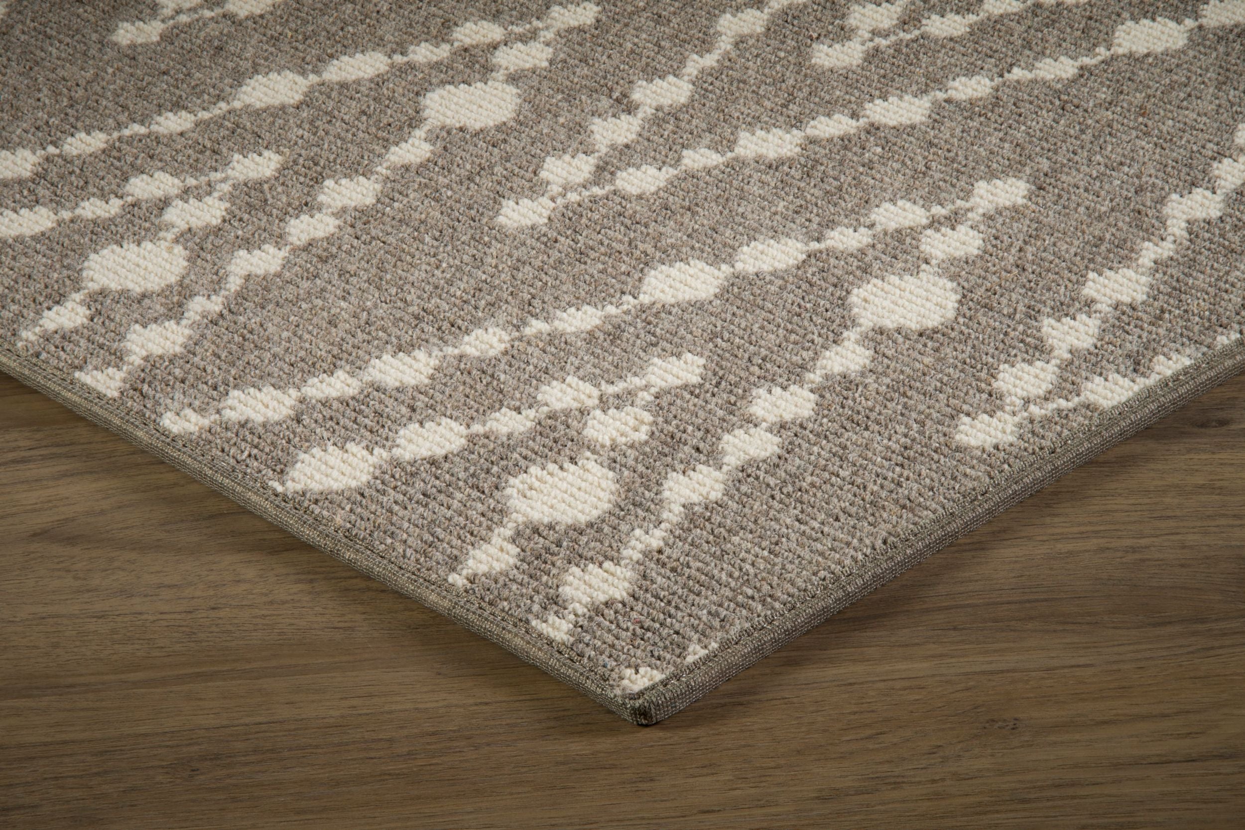 #color_1103 Grystone