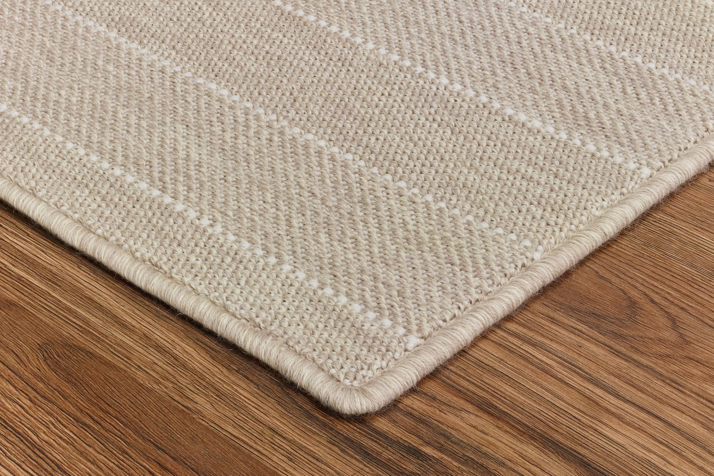 #color_67 Linen