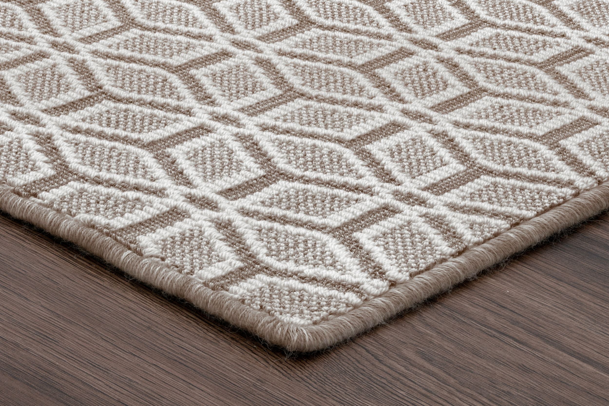 #color_6 Linen