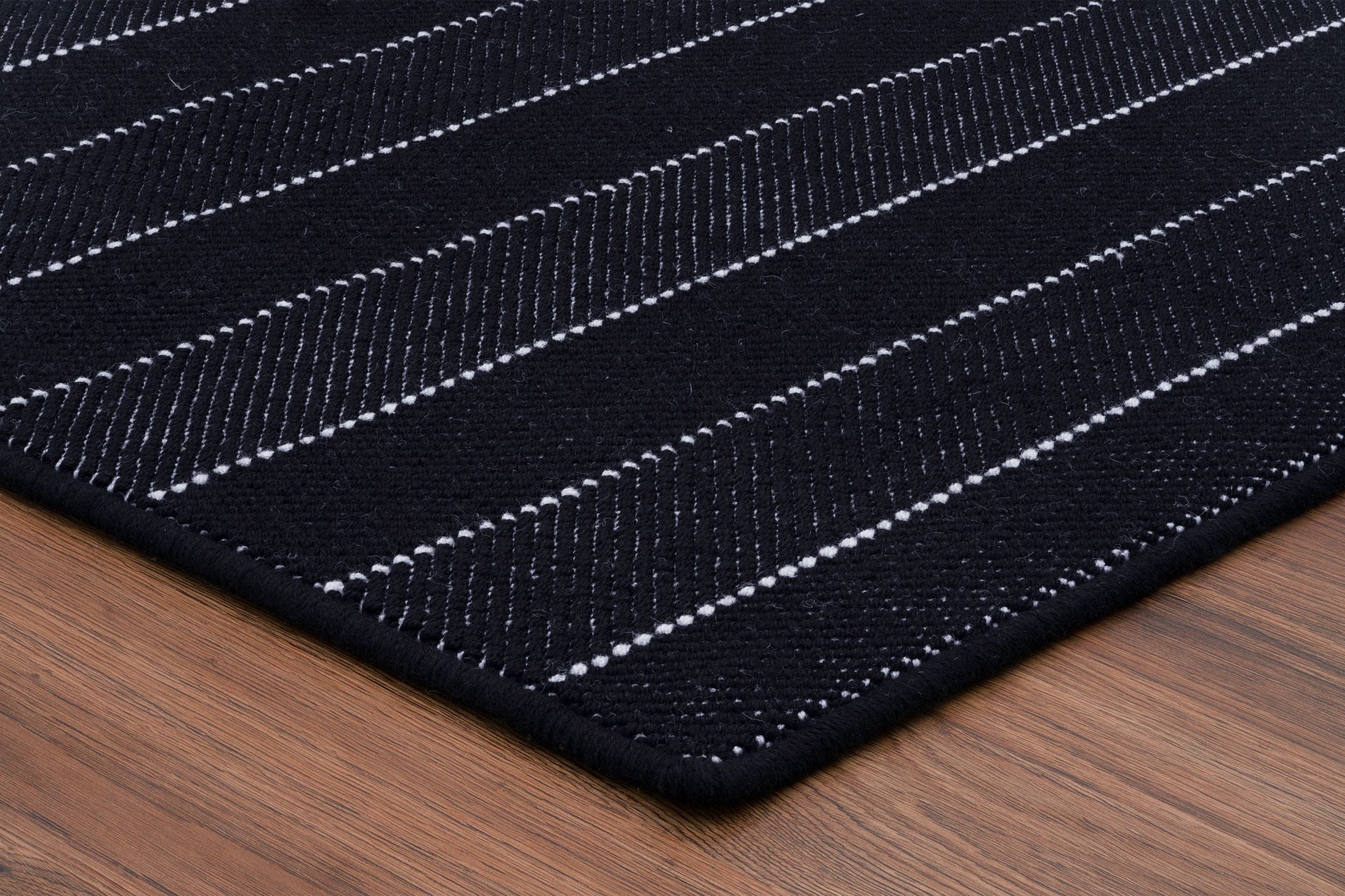 #color_73 Onyx